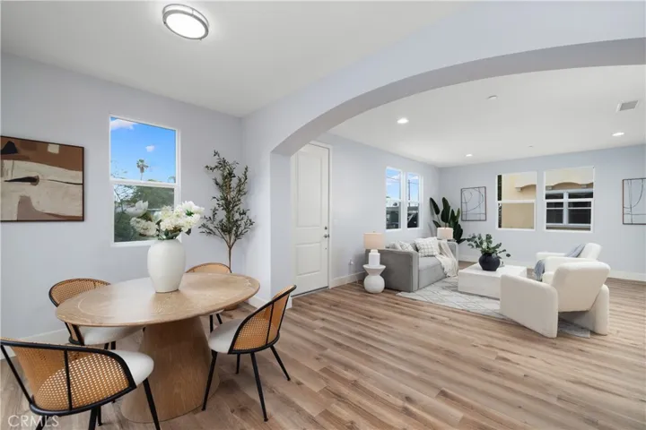 11237 Gladhill Road 4, Whittier, California 90604