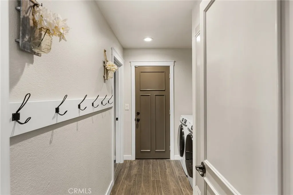 1116 W Craig, Rialto, California 92377 home-pic-21