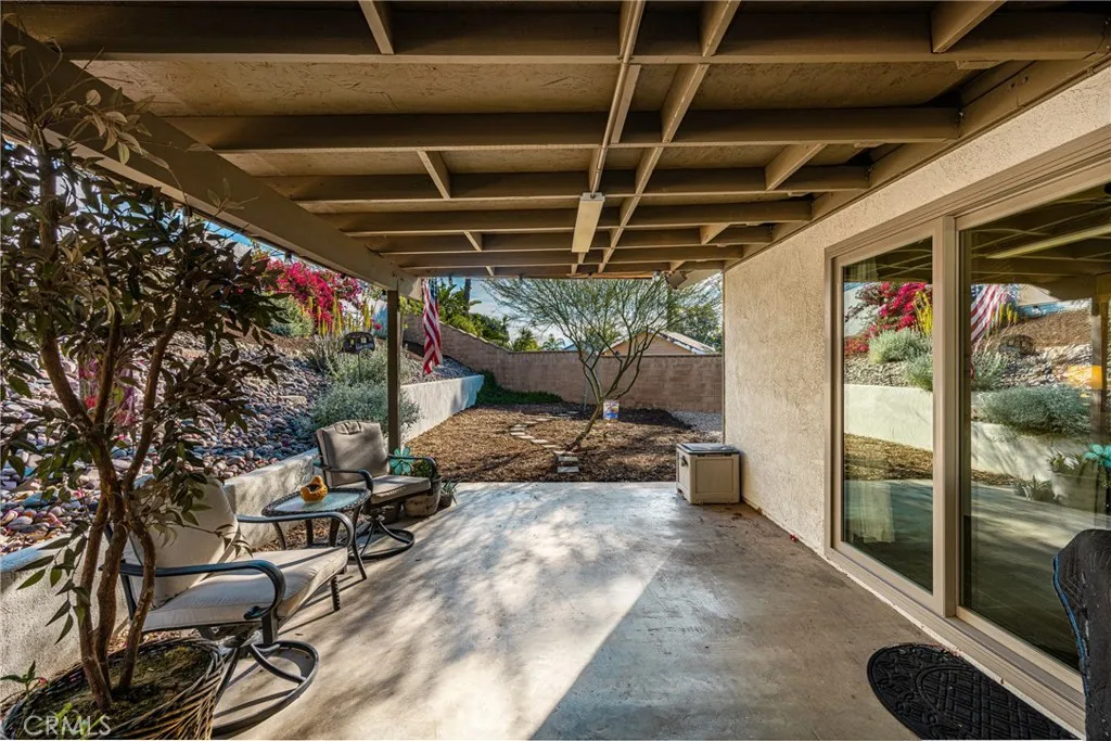 1116 W Craig, Rialto, California 92377 home-pic-23