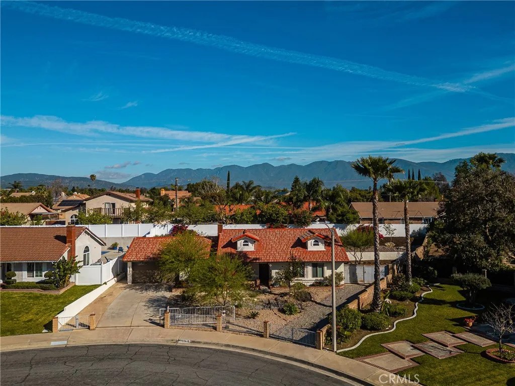 1116 W Craig, Rialto, California 92377 home-pic-28
