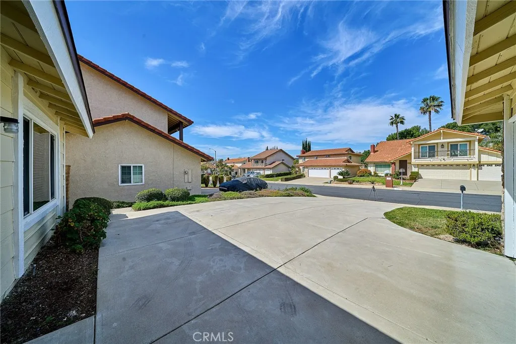 1728 Shadehill Pl, Diamond Bar, California 91765 home-pic-8