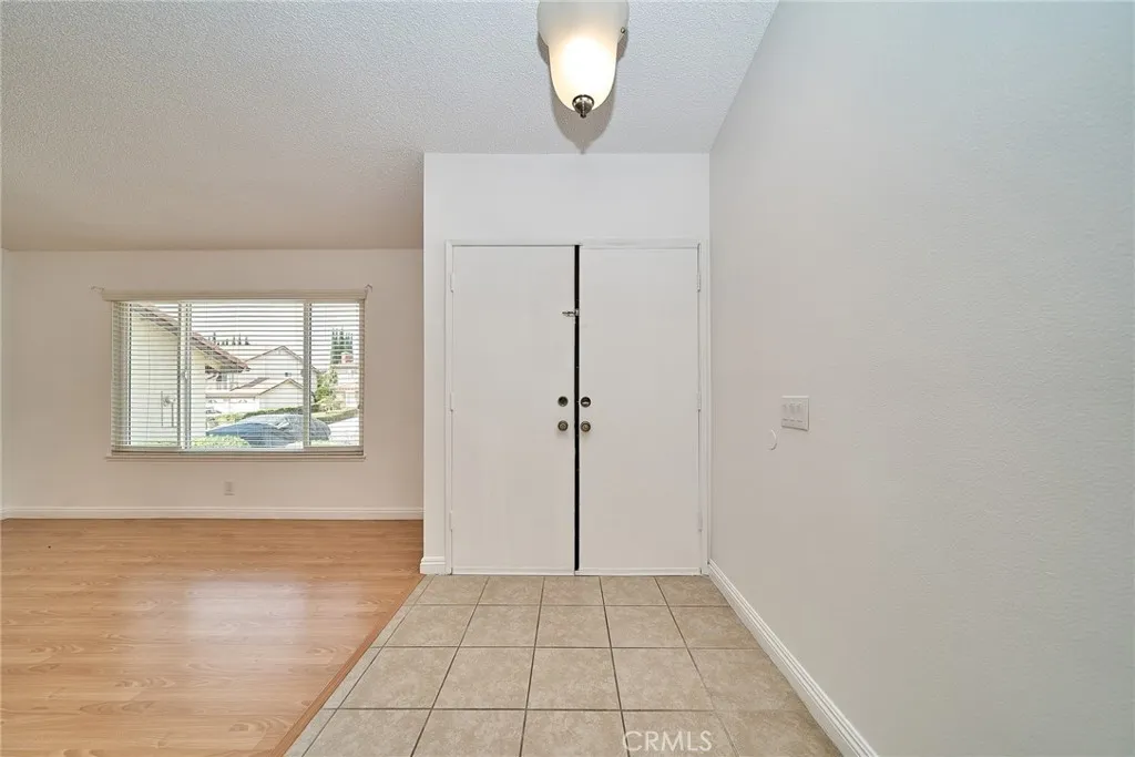 1728 Shadehill Pl, Diamond Bar, California 91765 home-pic-9