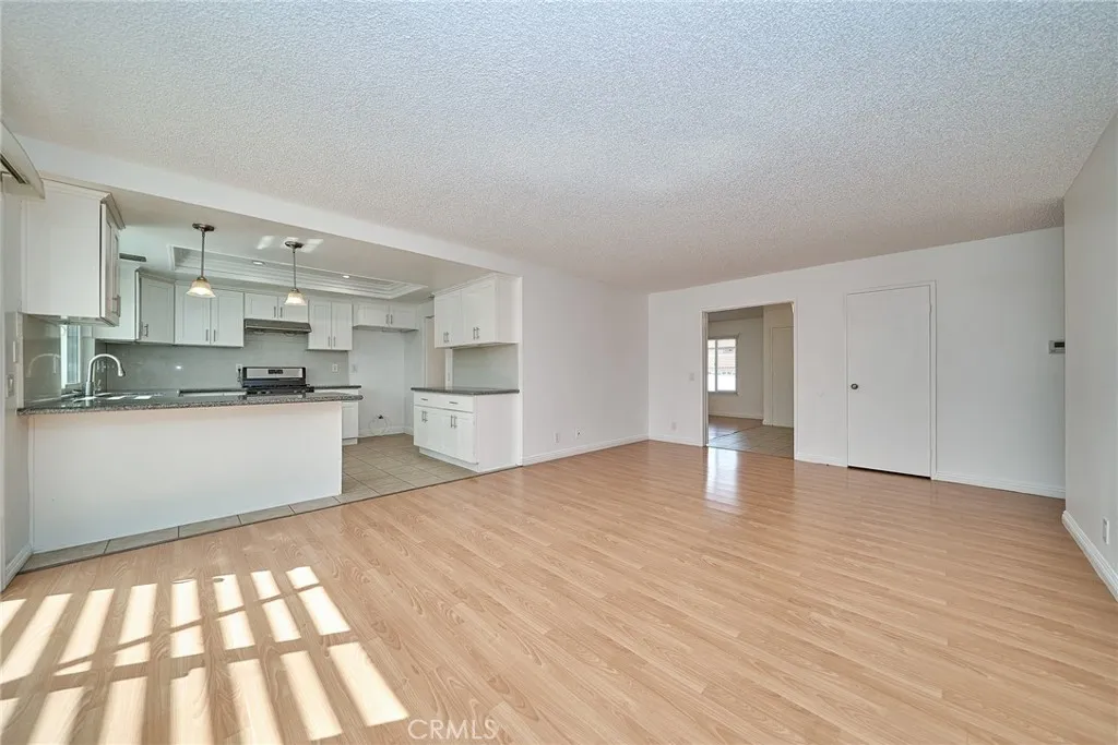 1728 Shadehill Pl, Diamond Bar, California 91765 home-pic-15