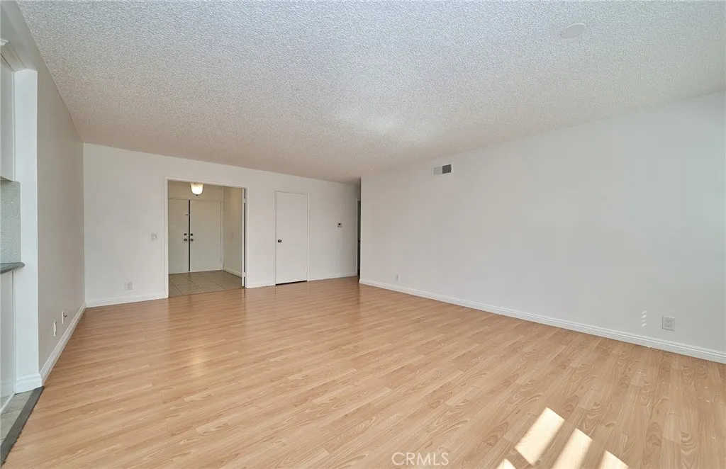 1728 Shadehill Pl, Diamond Bar, California 91765 home-pic-16