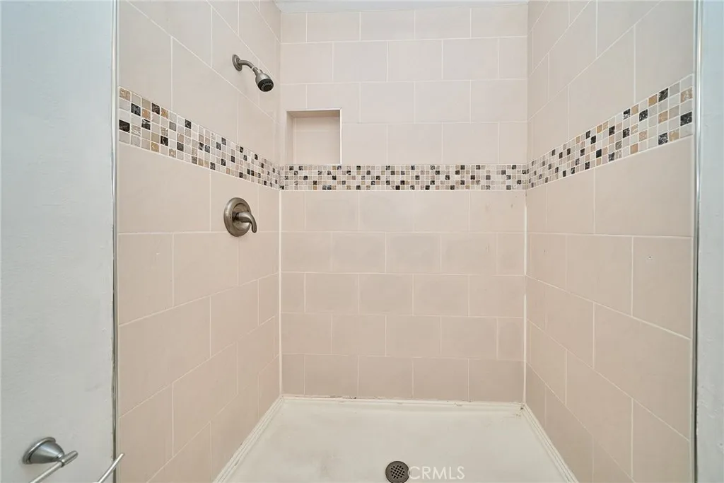 1728 Shadehill Pl, Diamond Bar, California 91765 home-pic-28