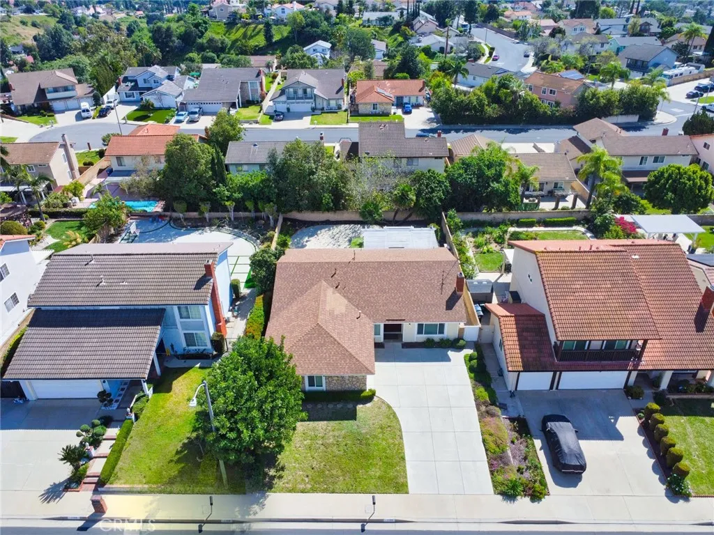1728 Shadehill Pl, Diamond Bar, California 91765 home-pic-3