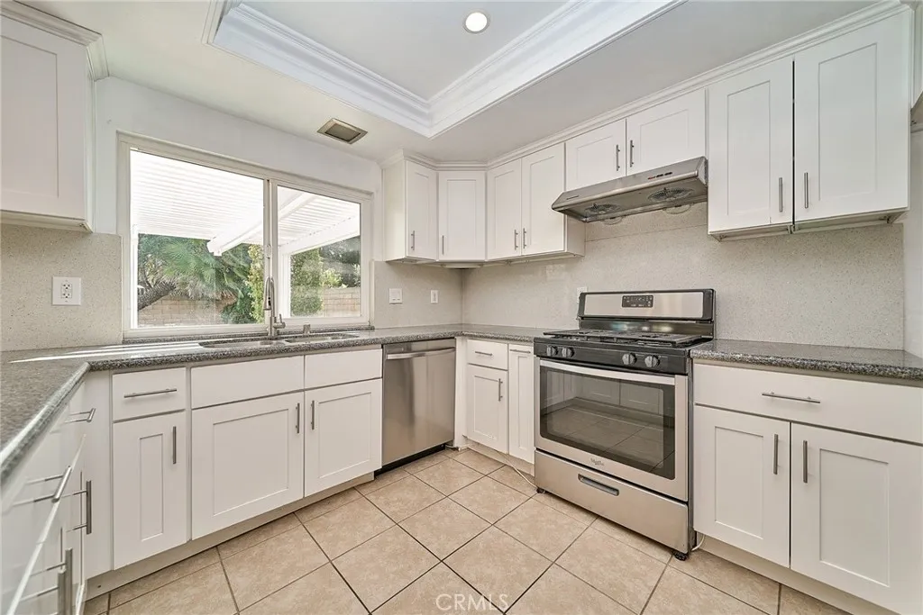 1728 Shadehill Pl, Diamond Bar, California 91765 home-pic-19