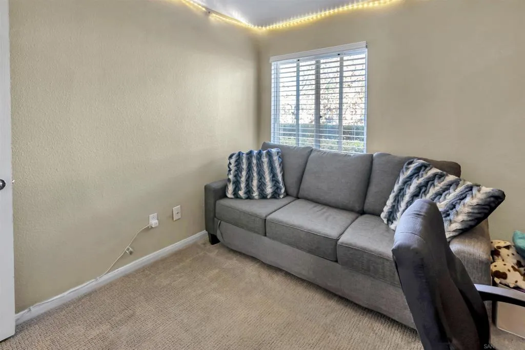 495 San Pascual Valley Road 142, Escondido, California 92027 home-pic-10
