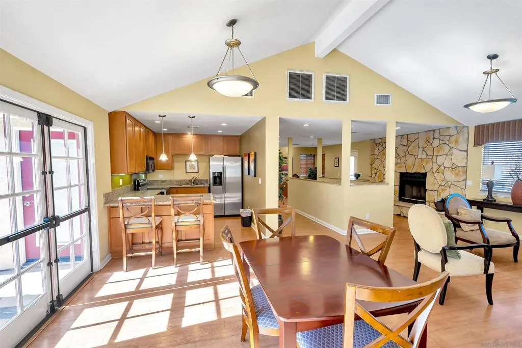 495 San Pascual Valley Road 142, Escondido, California 92027 home-pic-17