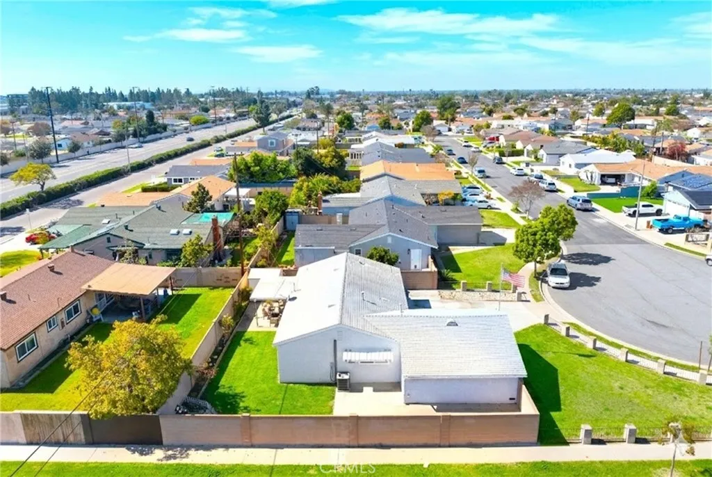 6490 Carolina Circle, Buena Park, California 90620 home-pic-2