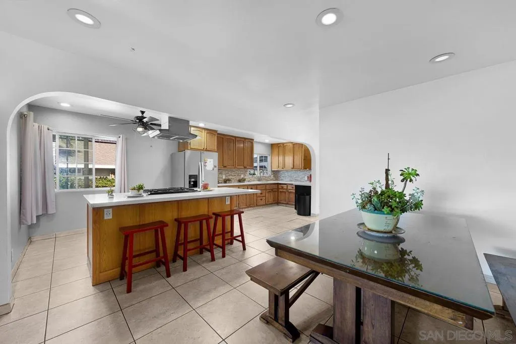 1465 S 40th St., San Diego, California 92113 home-pic-27