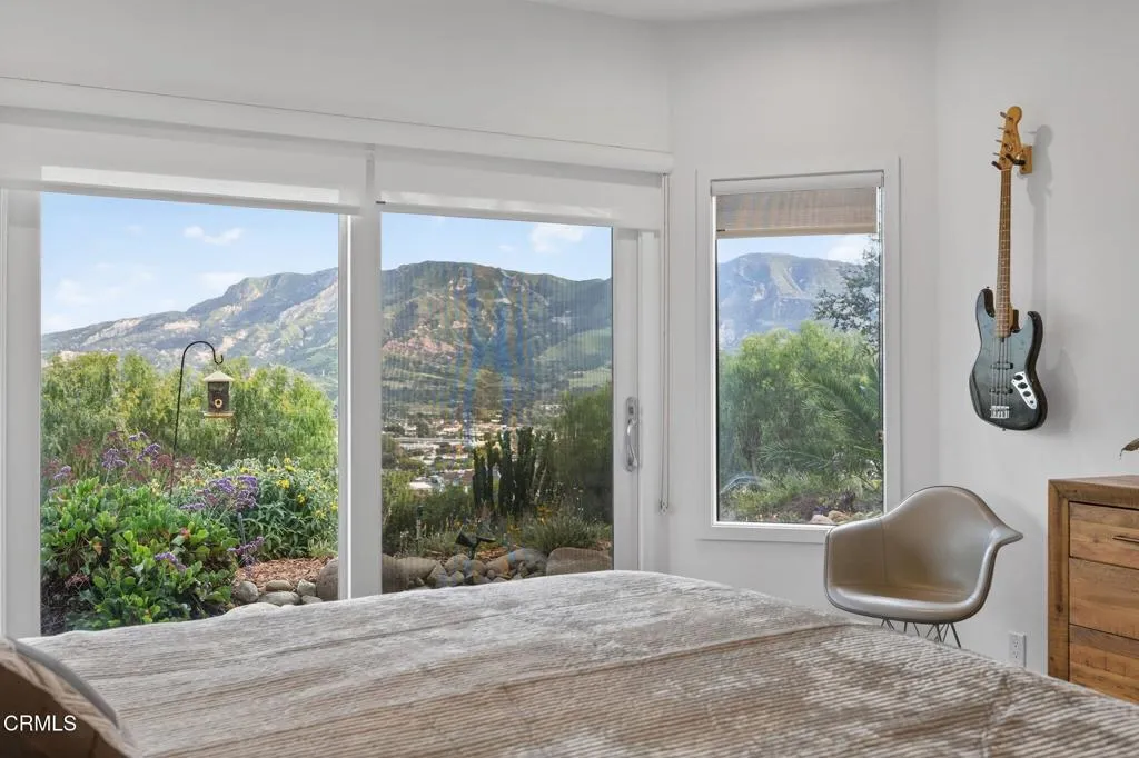 838 Crestview Court, Santa Paula, California 93060 home-pic-36