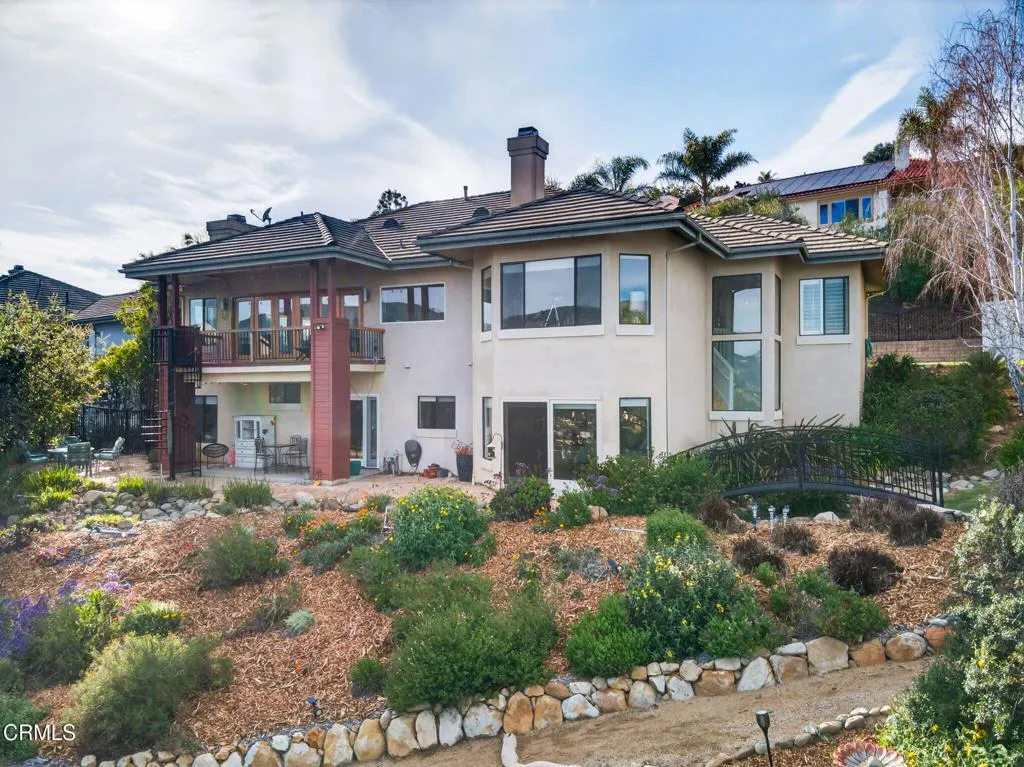 838 Crestview Court, Santa Paula, California 93060 home-pic-44