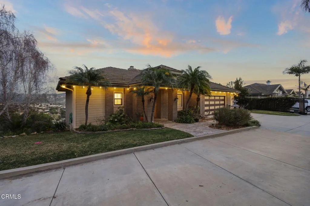 838 Crestview Court, Santa Paula, California 93060 home-pic-3