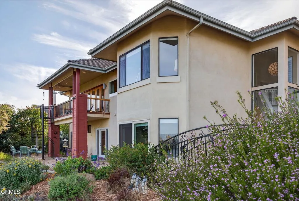 838 Crestview Court, Santa Paula, California 93060 home-pic-68