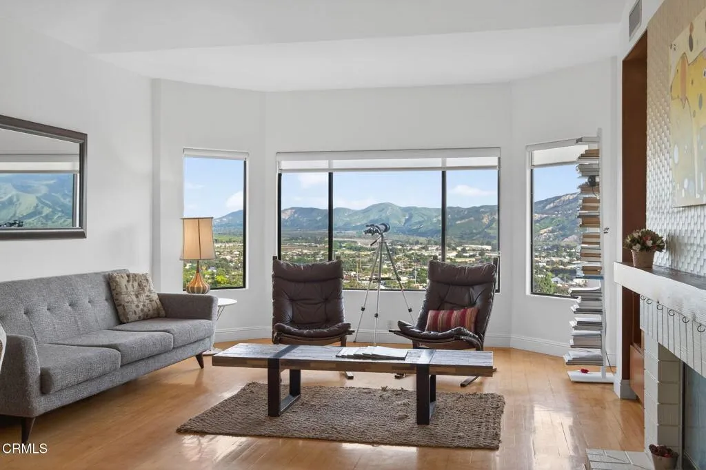838 Crestview Court, Santa Paula, California 93060 home-pic-10