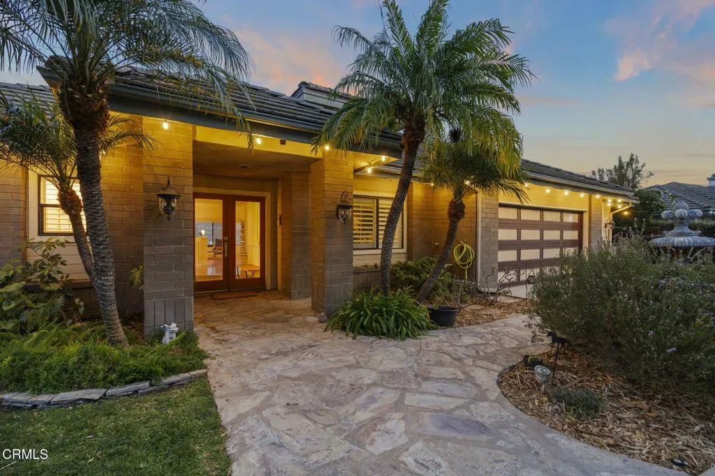 838 Crestview Court, Santa Paula, California 93060 home-pic-2