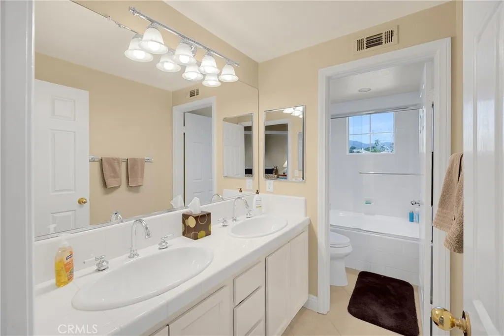 5478 Edgewood, La Verne, California 91750 home-pic-27