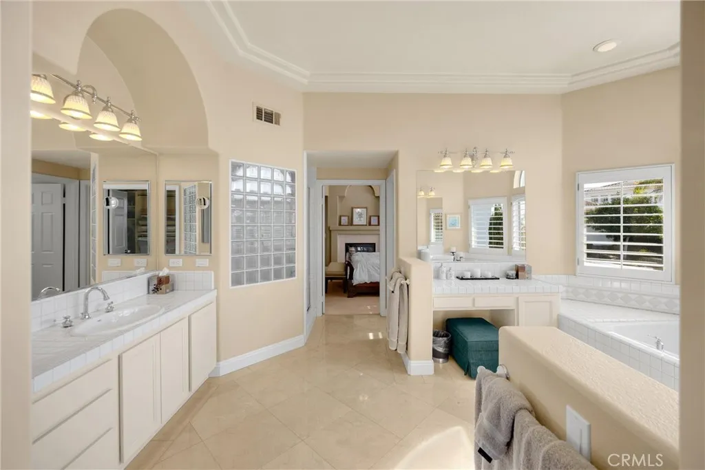 5478 Edgewood, La Verne, California 91750 home-pic-38