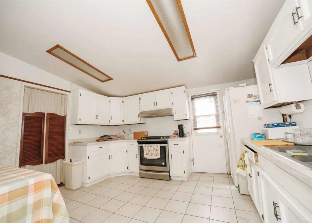 445 Montcalm Street, Chula Vista, California 91911 home-pic-26