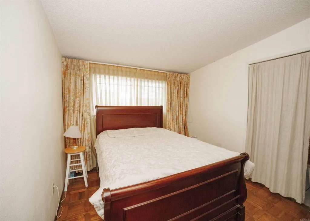 445 Montcalm Street, Chula Vista, California 91911 home-pic-13