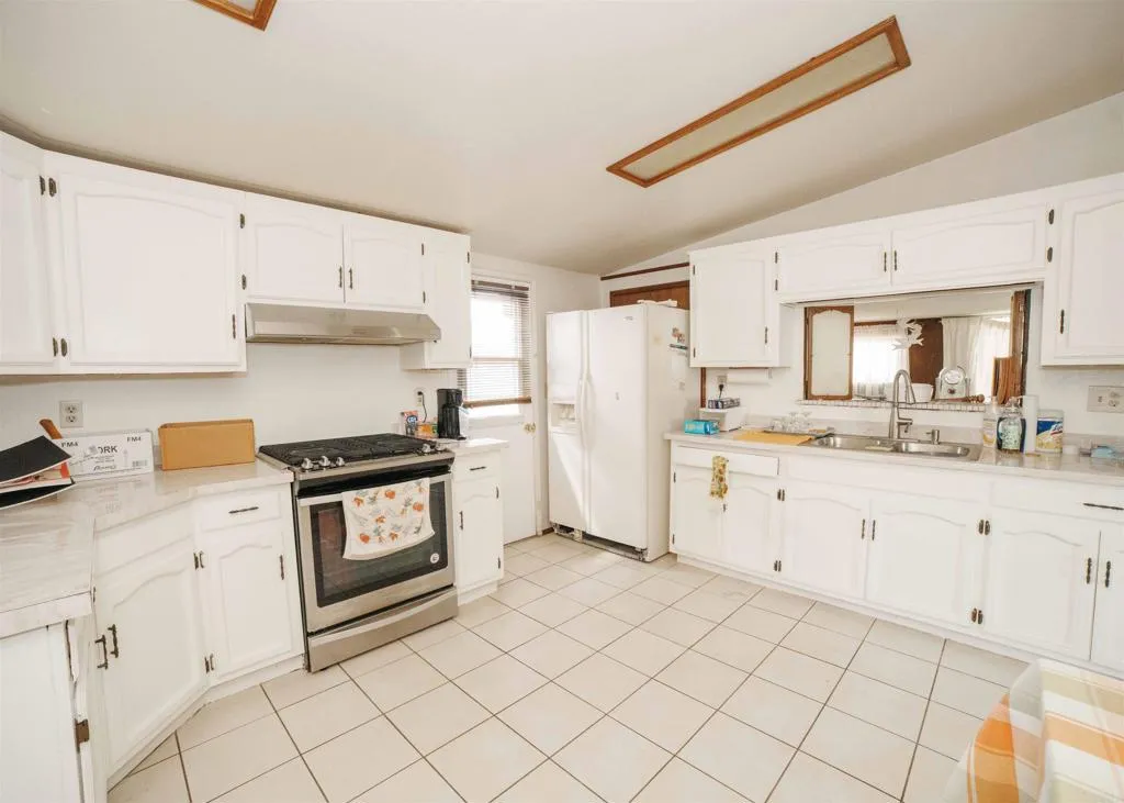 445 Montcalm Street, Chula Vista, California 91911 home-pic-18