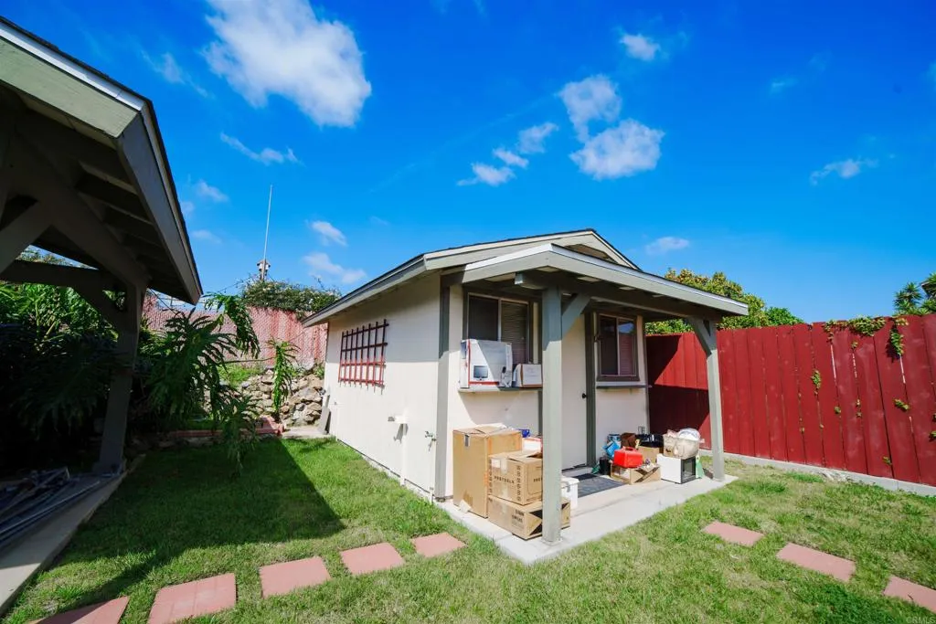 445 Montcalm Street, Chula Vista, California 91911 home-pic-5
