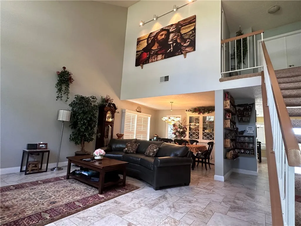 1140 W 22nd, Upland, California 91784 home-pic-9