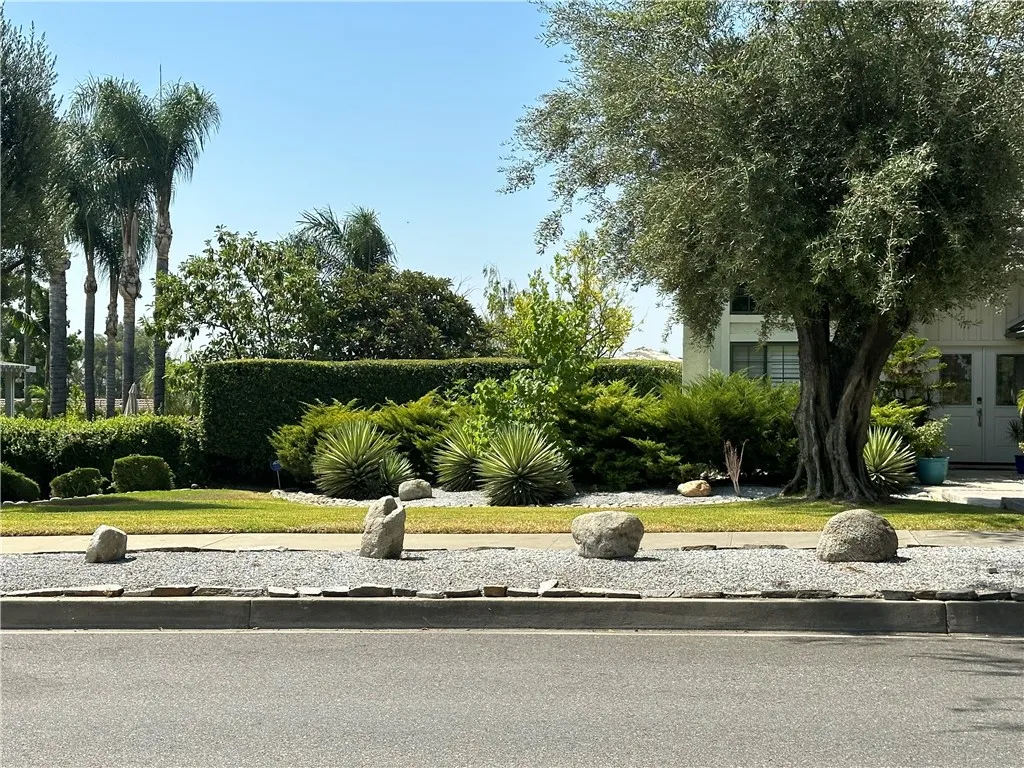 1140 W 22nd, Upland, California 91784 home-pic-4