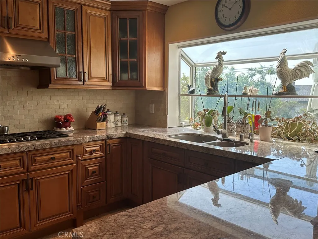 1140 W 22nd, Upland, California 91784 home-pic-13
