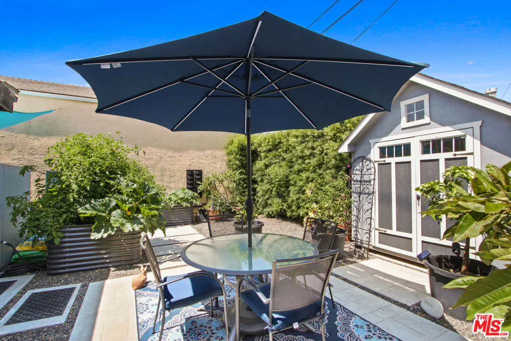 1644 N Wilmington Boulevard, Wilmington, California 90744 home-pic-18