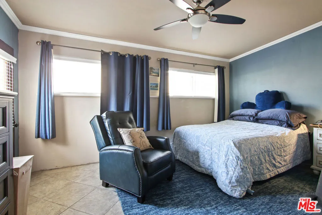 1644 N Wilmington Boulevard, Wilmington, California 90744 home-pic-15