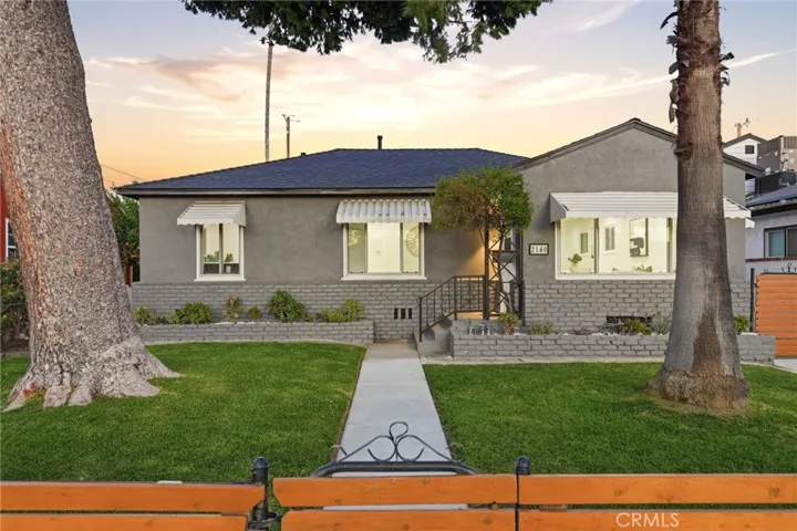 2140 N Rose Street, Burbank, California 91505