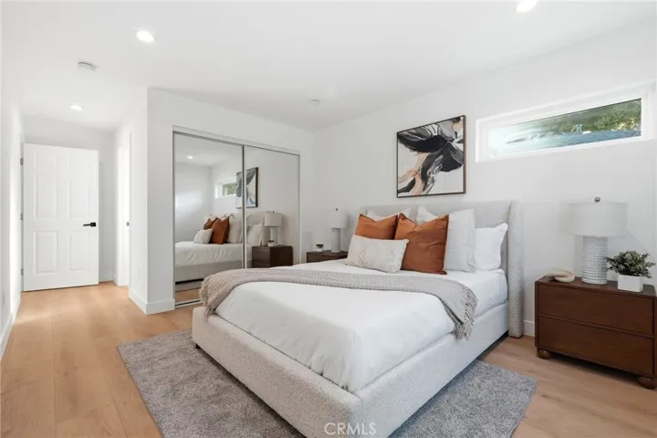 2140 N Rose Street, Burbank, California 91505
