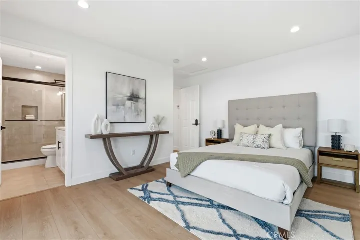 2140 N Rose Street, Burbank, California 91505