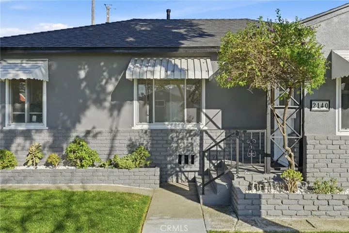2140 N Rose Street, Burbank, California 91505