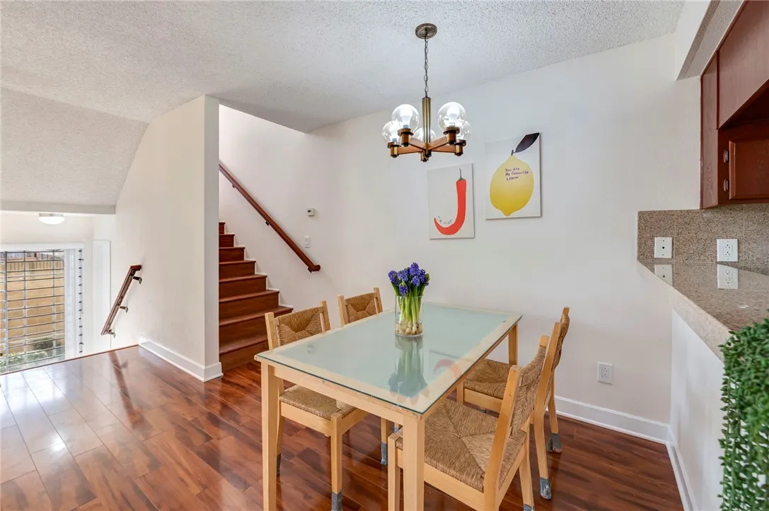 16331 Cornuta Avenue E, Bellflower, California 90706 home-pic-7