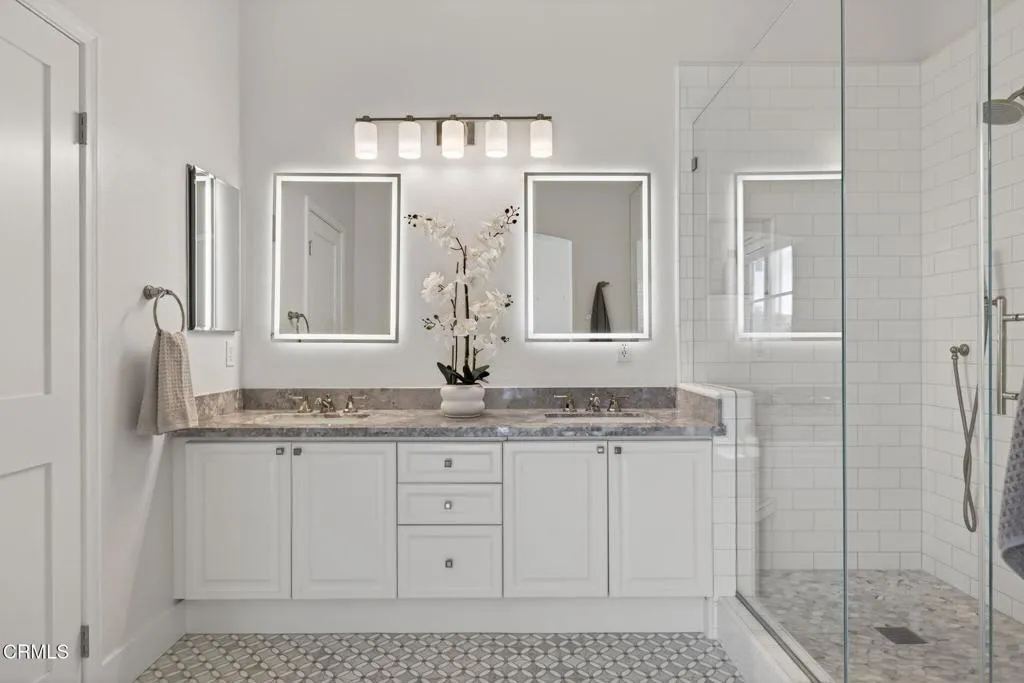931 Corte Augusta, Camarillo, California 93010 home-pic-28