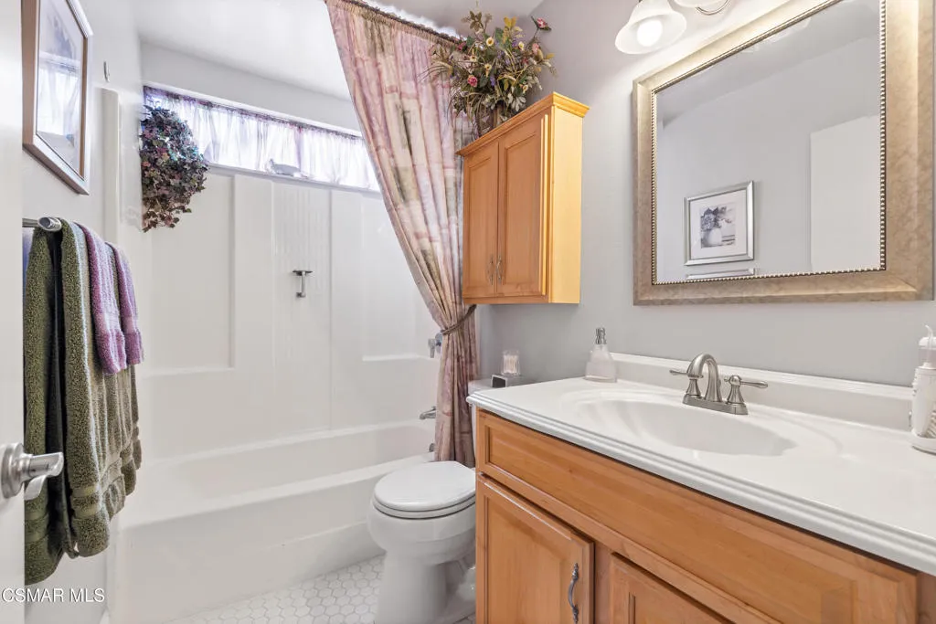3141 Wild Horse Court, Thousand Oaks, California 91360 home-pic-17
