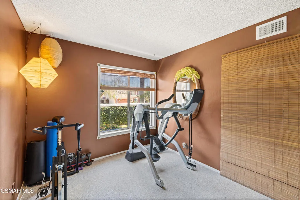 3141 Wild Horse Court, Thousand Oaks, California 91360 home-pic-16