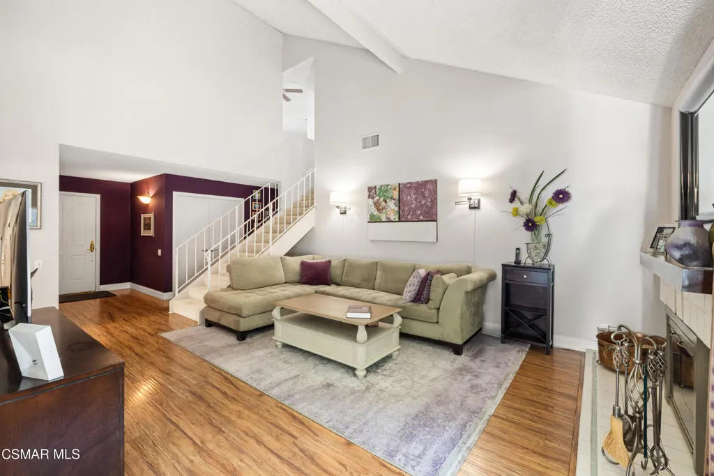 3141 Wild Horse Court, Thousand Oaks, California 91360 home-pic-6