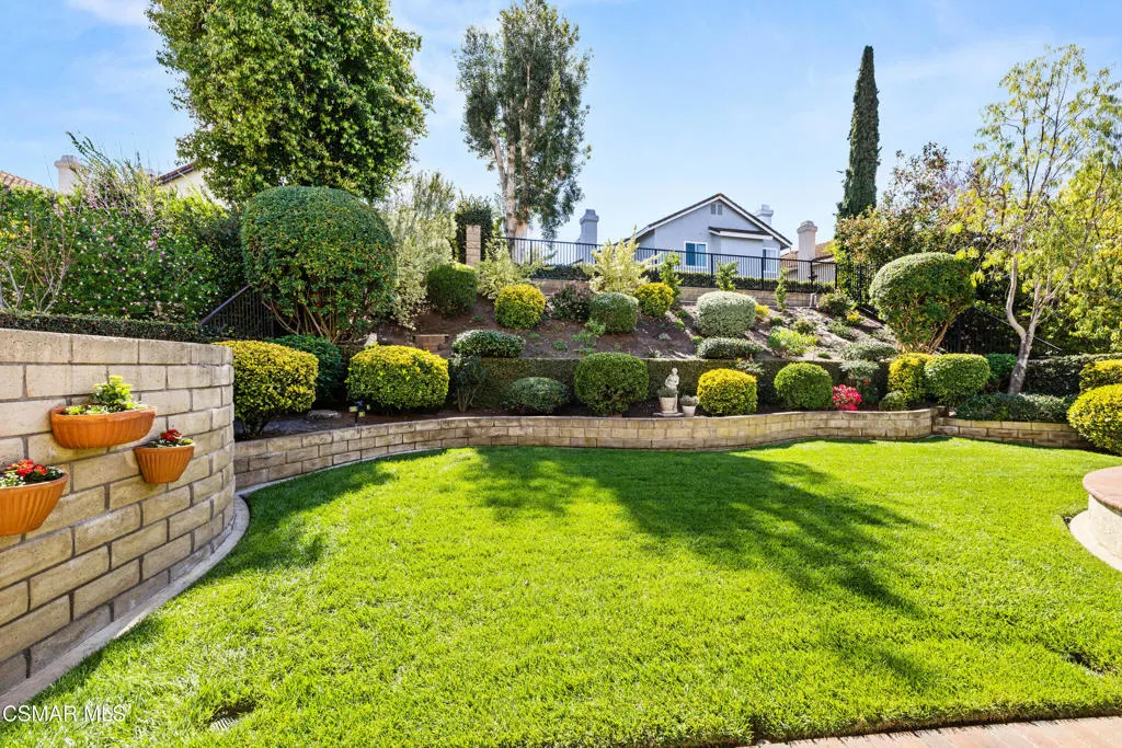 12120 London Grove Court, Moorpark, California 93021 home-pic-33