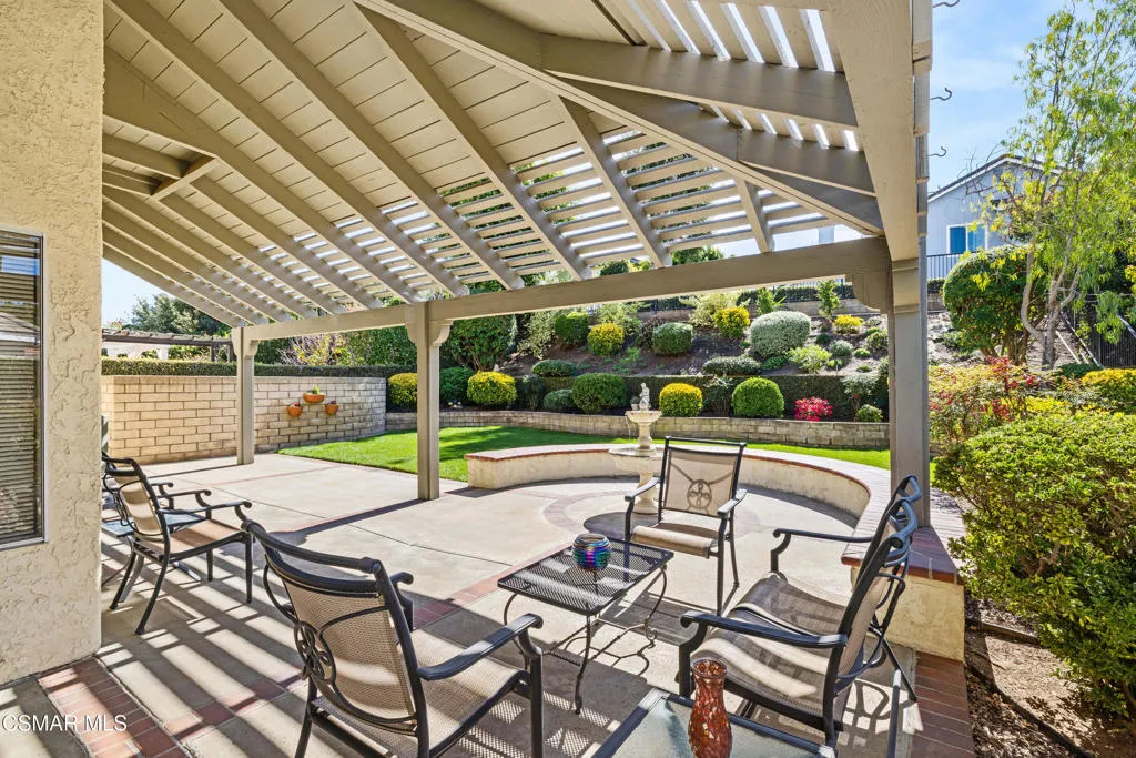 12120 London Grove Court, Moorpark, California 93021 home-pic-30