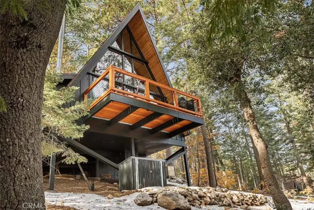 26664 Thunderbird Drive, Lake Arrowhead, California 92391 home-pic-35