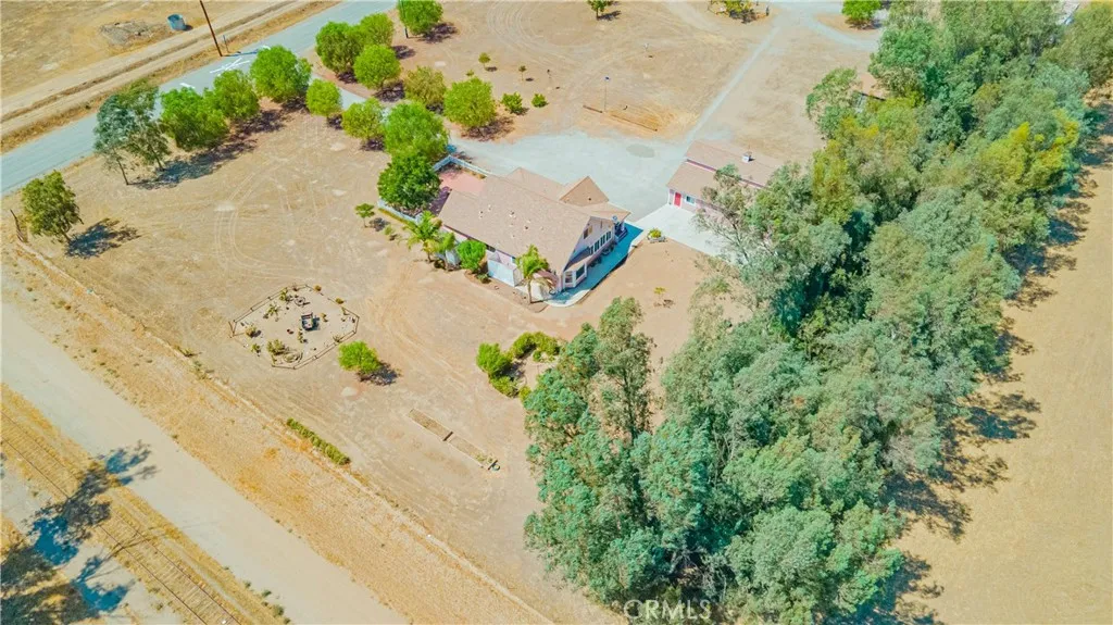28200 Patterson Avenue, Winchester, California 92596 home-pic-47