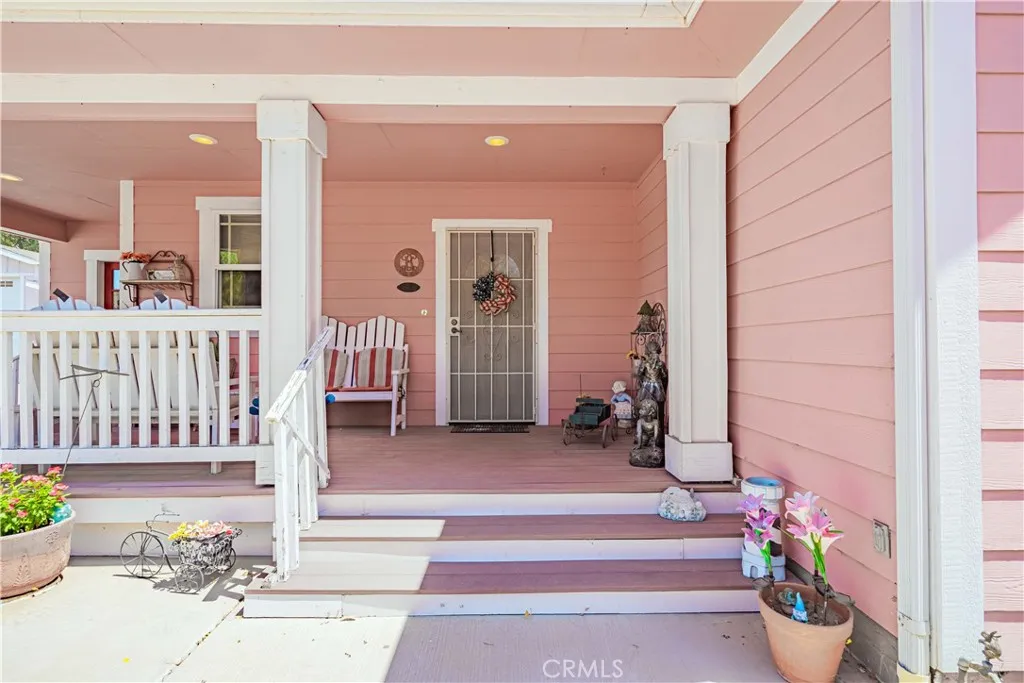 28200 Patterson Avenue, Winchester, California 92596 home-pic-15