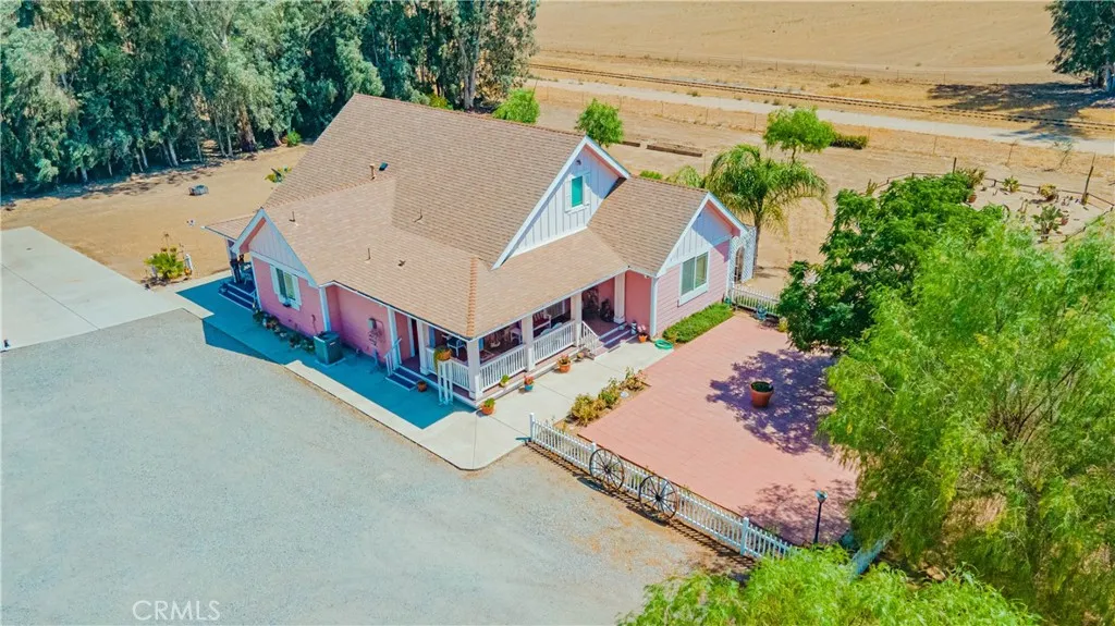 28200 Patterson Avenue, Winchester, California 92596 home-pic-52