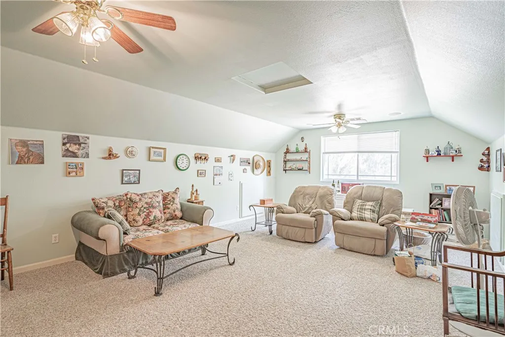 28200 Patterson Avenue, Winchester, California 92596 home-pic-43