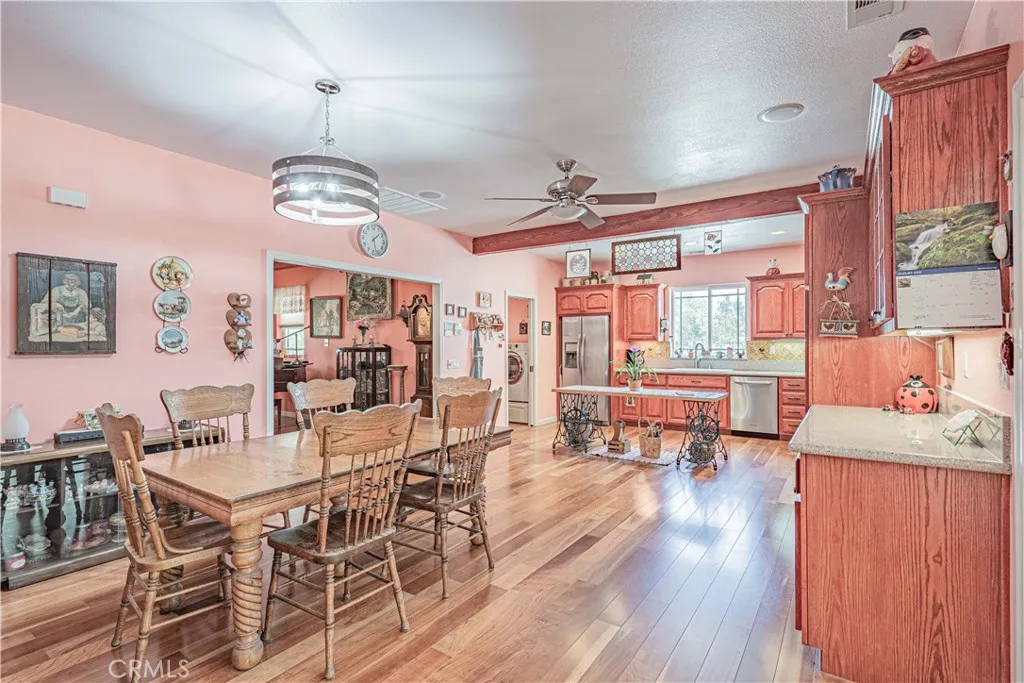 28200 Patterson Avenue, Winchester, California 92596 home-pic-18
