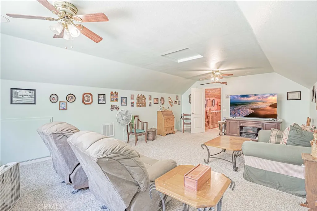 28200 Patterson Avenue, Winchester, California 92596 home-pic-42